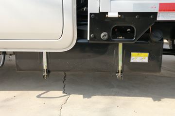 ����;�� T3Q(ԭС����W) 1.6L 123���� ���� 2.5��˫������С��ͼƬ