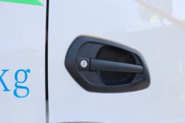 E500 混凝土搅拌车外观                                                图片
