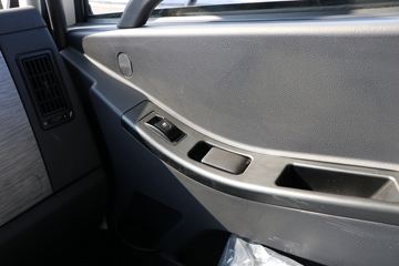 �칤�ؿ� E500 8X4 7.25������ʽ���綯�������������䳵ͼƬ