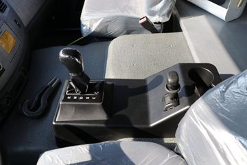 �칤�ؿ� E500 8X4 7.25������ʽ���綯�������������䳵ͼƬ