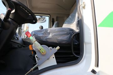 �칤�ؿ� E500 8X4 7.25������ʽ���綯�������������䳵ͼƬ