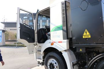 �칤�ؿ� E500 8X4 7.25������ʽ���綯�������������䳵ͼƬ