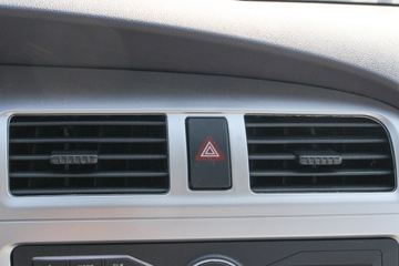 �������� �ǿ�A11 1.5L ����� ��׼�� 107���� ���� 3�׵�������΢��(����)(SC1022DEAF6)ͼƬ