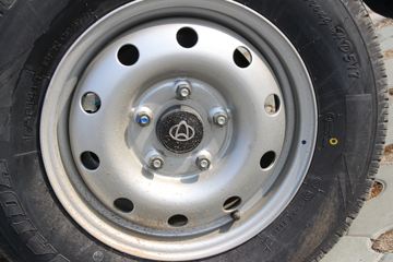 �������� �ǿ�A11 1.5L ����� ��׼�� 107���� ���� 3�׵�������΢��(����)(SC1022DEAF6)ͼƬ