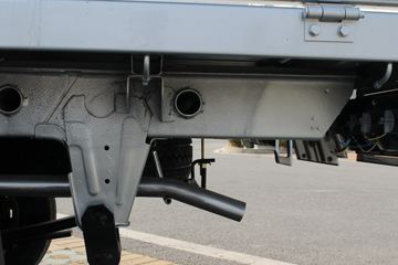 �������� �ǿ�A11 1.5L ����� ��׼�� 107���� ���� 3�׵�������΢��(����)(SC1022DEAF6)ͼƬ