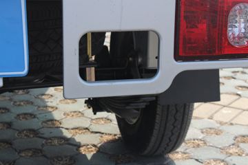 �������� �ǿ�A11 1.5L ����� ��׼�� 107���� ���� 3�׵�������΢��(����)(SC1022DEAF6)ͼƬ