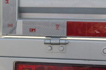 �������� �ǿ�A11 1.5L ����� ��׼�� 107���� ���� 3�׵�������΢��(����)(SC1022DEAF6)ͼƬ