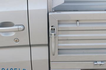 �������� �ǿ�A11 1.5L ����� ��׼�� 107���� ���� 3�׵�������΢��(����)(SC1022DEAF6)ͼƬ