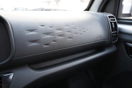 东风小康D71 PLUS&nbsp;载货车驾驶室                                               图片