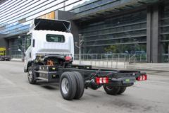 东风柳汽 乘龙L2 4.5T 4.165米单排纯电动厢式轻卡(LZ5040XXYL2AZBEV121)89.12kWh 东风柳汽 乘龙L2 4.5T 4.165米单排纯电动厢式轻卡(LZ5040XXYL2AZBEV121)89.12kWh