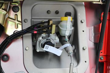 �������� �³���M3 245���� 6X4 ��ж��(����)ͼƬ