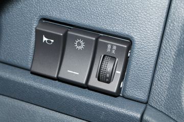 �������� �³���M3 245���� 6X4 ��ж��(����)ͼƬ