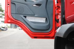 东风柳汽 新乘龙M3 245马力 6X4 自卸车(国六)