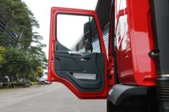 东风柳汽 新乘龙M3 245马力 6X4 自卸车(国六)