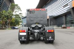 东风柳汽 乘龙H7重卡 6X4 充换电一体牵引车