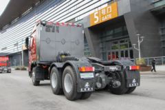 东风柳汽 乘龙H7重卡 6X4 充换电一体牵引车