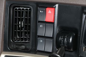 �������� ����H7�ؿ� 6X4 �任��һ��ǣ����ͼƬ