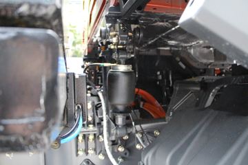 �������� ����H7�ؿ� 6X4 �任��һ��ǣ����ͼƬ