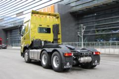 东风柳汽 乘龙H7重卡 陆航版 600马力 6X4 AMT自动挡牵引车(国六)(LZ4252H7DC1)