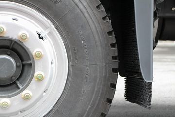 �������� ����H7�ؿ� 6X4 �任��һ��ǣ����ͼƬ