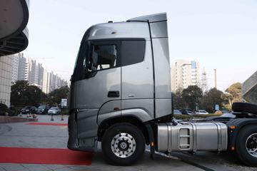 ���� ŷ������ ��Խ�� 580���� 6X4 AMT�Զ���ǣ����(����)ͼƬ