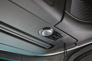 ���� ŷ������ ��Խ�� 580���� 6X4 AMT�Զ���ǣ����(����)ͼƬ