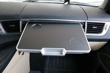 ���� ŷ������ ��Խ�� 580���� 6X4 AMT�Զ���ǣ����(����)ͼƬ