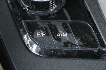 ���� ŷ������ ��Խ�� 580���� 6X4 AMT�Զ���ǣ����(����)ͼƬ