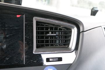 ���� ŷ������ ��Խ�� 580���� 6X4 AMT�Զ���ǣ����(����)ͼƬ