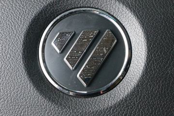 ���� ŷ������ ��Խ�� 580���� 6X4 AMT�Զ���ǣ����(����)ͼƬ