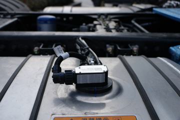 ���� ŷ������ ��Խ�� 580���� 6X4 AMT�Զ���ǣ����(����)ͼƬ