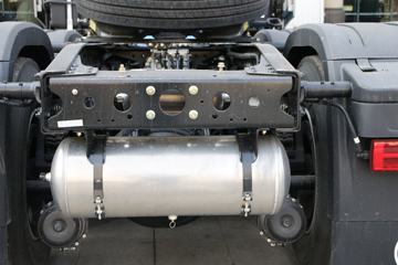 ���� ŷ������ ��Խ�� 580���� 6X4 AMT�Զ���ǣ����(����)ͼƬ