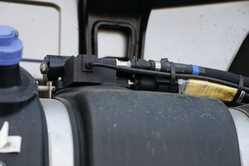 ���� ŷ������ ��Խ�� 580���� 6X4 AMT�Զ���ǣ����(����)ͼƬ