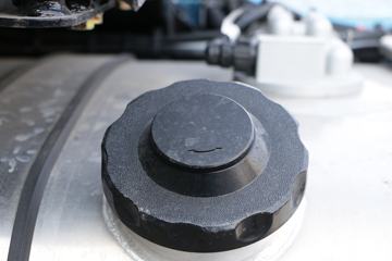 ���� ŷ������ ��Խ�� 580���� 6X4 AMT�Զ���ǣ����(����)ͼƬ