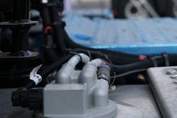 ���� ŷ������ ��Խ�� 580���� 6X4 AMT�Զ���ǣ����(����)ͼƬ