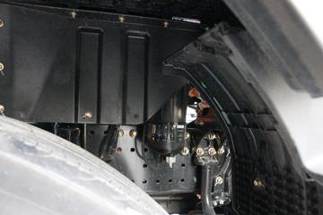 ���� ŷ������ ��Խ�� 580���� 6X4 AMT�Զ���ǣ����(����)ͼƬ