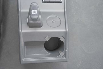 һ����� J6L�п� ������ 260���� 4X2 6.75�������ػ���(����)(CA1180P62K1L4E6)ͼƬ