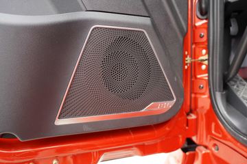 һ����� J6L�п� ������ 260���� 4X2 6.75�������ػ���(����)(CA1180P62K1L4E6)ͼƬ