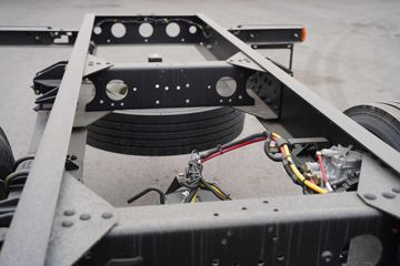 һ����� J6L�п� ������ 260���� 4X2 6.75�������ػ���(����)(CA1180P62K1L4E6)ͼƬ