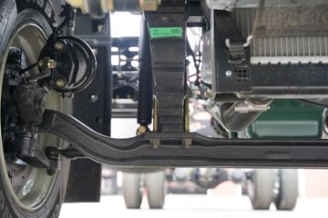 һ����� J6L�п� ������ 260���� 4X2 6.75�������ػ���(����)(CA1180P62K1L4E6)ͼƬ