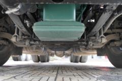青岛解放 JH6重卡 领航版 北方款 520马力 6×4 牵引车(国六)