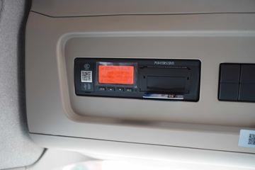 �������ó� ���KR PLUS ���ʰ� 290���� 4X2 6.8�ײ�դʽ�ػ���(����)(�߶�˫��)ͼƬ
