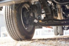 东风商用车 天锦KR PLUS 舒适版 290马力 4X2 6.8米仓栅式载货车(国六)(高顶双卧)