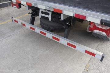 Ծ�� ����H300 150���� 4.17��AMT�Զ���������ʽ�Ῠ(����)(SH5043XXYZFDCMZ5)ͼƬ