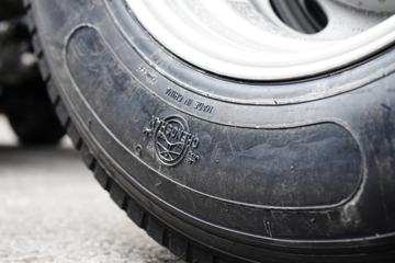 �������� ����L2 140���� 4X2 4.2�׵�����ʽ�Ῠ(�ٱ�4.333)(LZ5041XXYL2AC1)ͼƬ