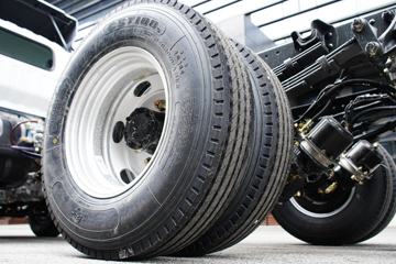 �������� ����L2 140���� 4X2 4.2�׵�����ʽ�Ῠ(�ٱ�4.333)(LZ5041XXYL2AC1)ͼƬ