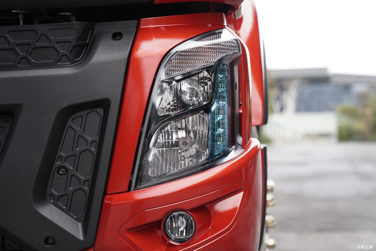 �������� ����H5 ����� 460���� 6X4 AMT�Զ���ǣ����(����)(LZ4250H5DC1)���                                                