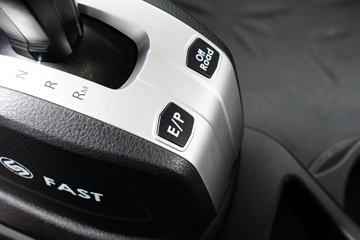 �������� ����H7�ؿ� ������ 510���� 6X4 AMT�Զ���ǣ����(Һ��)ͼƬ