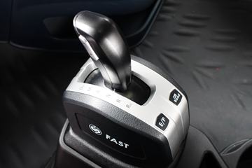 �������� ����H7�ؿ� ������ 510���� 6X4 AMT�Զ���ǣ����(Һ��)ͼƬ