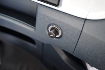 �������� ����H7�ؿ� ������ 510���� 6X4 AMT�Զ���ǣ����(Һ��)ͼƬ